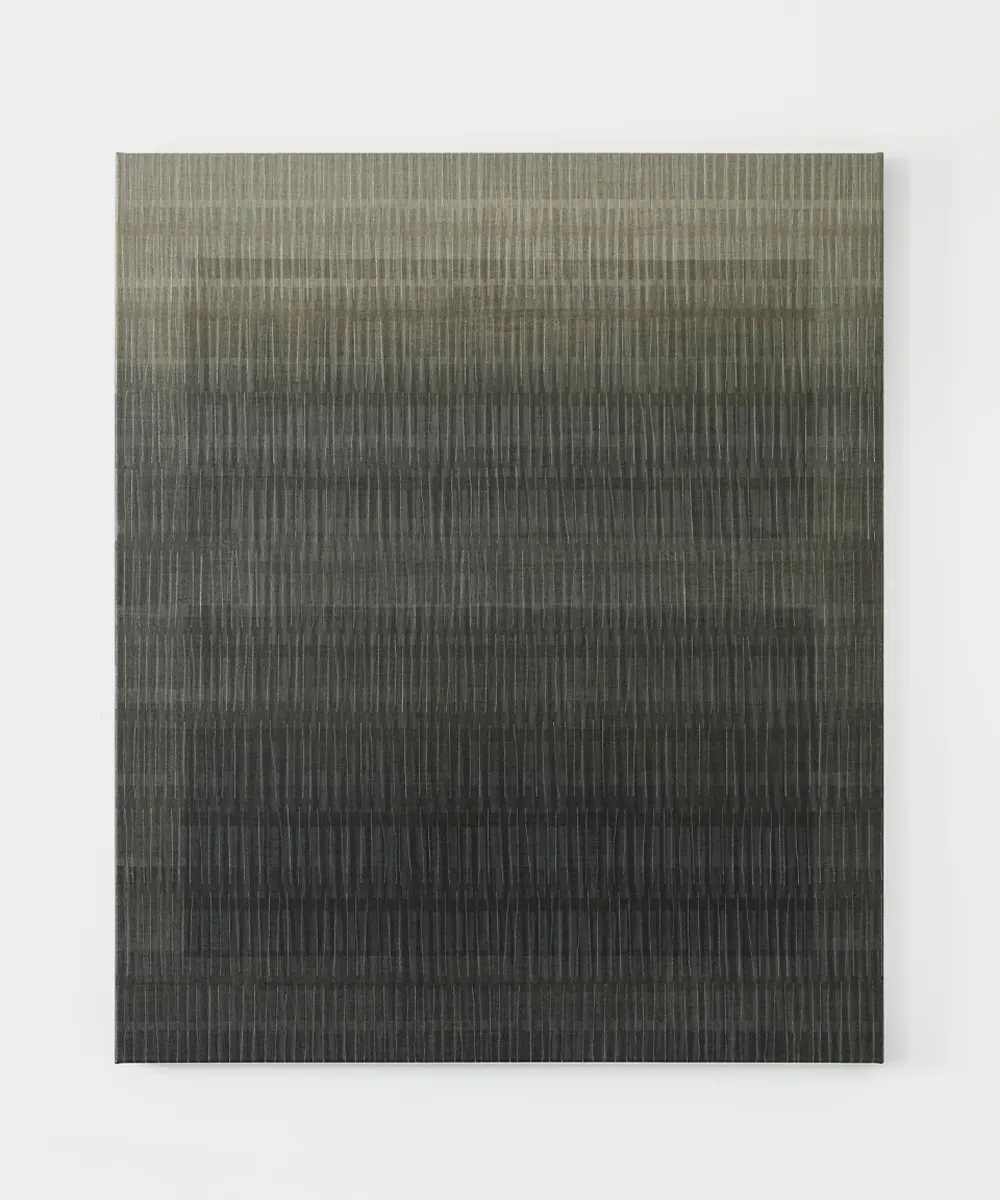 Abstract minimalist painting by Marta Rószczka, warm grey to deep black with rhythmic vertical line texture on canvas.